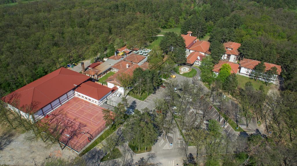 Hotel Sumarice Kragujevac Exterior foto